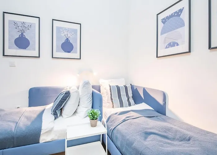 Modern - - Simple Appartement *