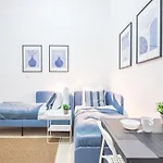Apartament Modern - - Simple